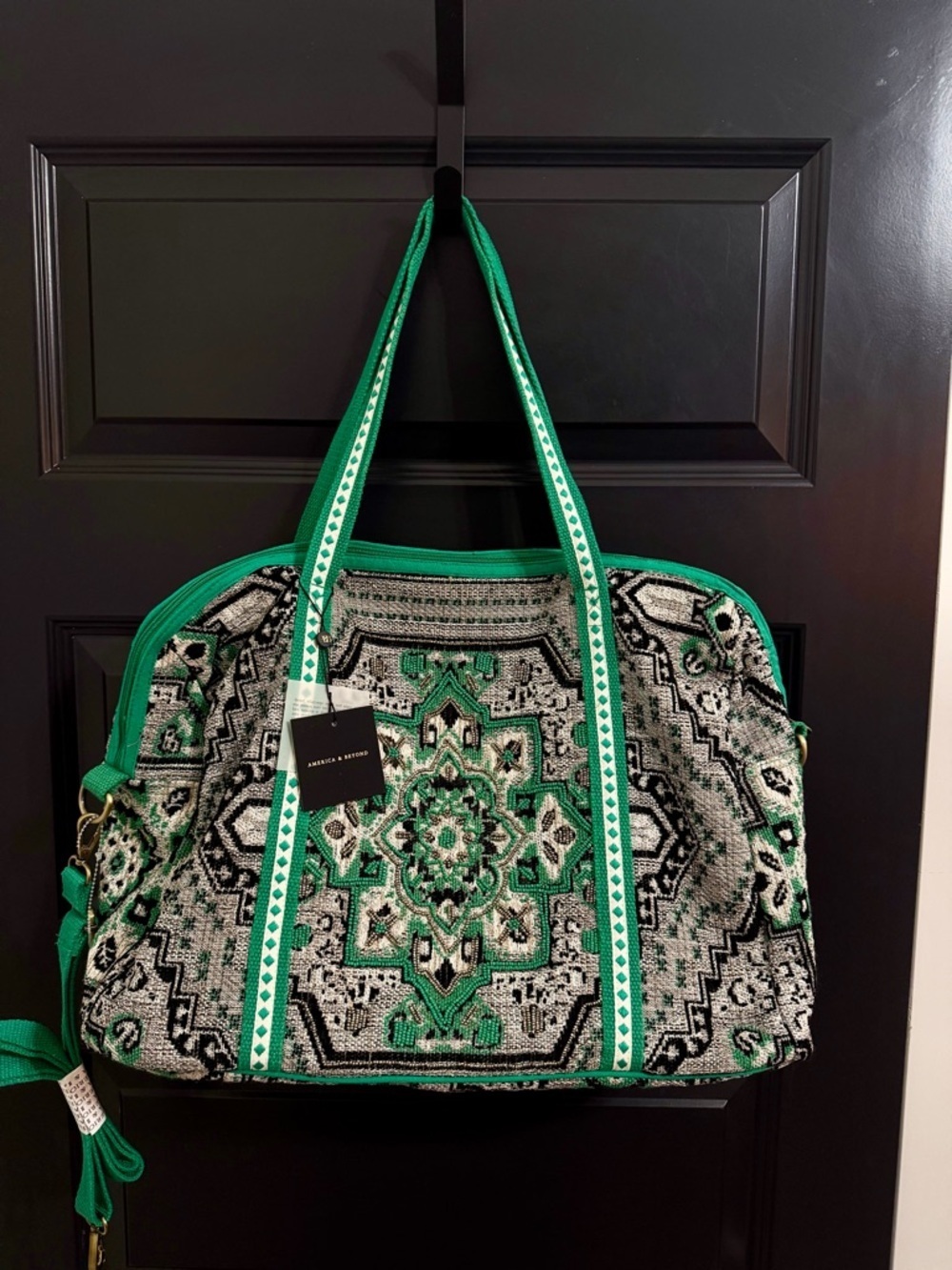 NWT America & Beyond Weekender Bag, Green